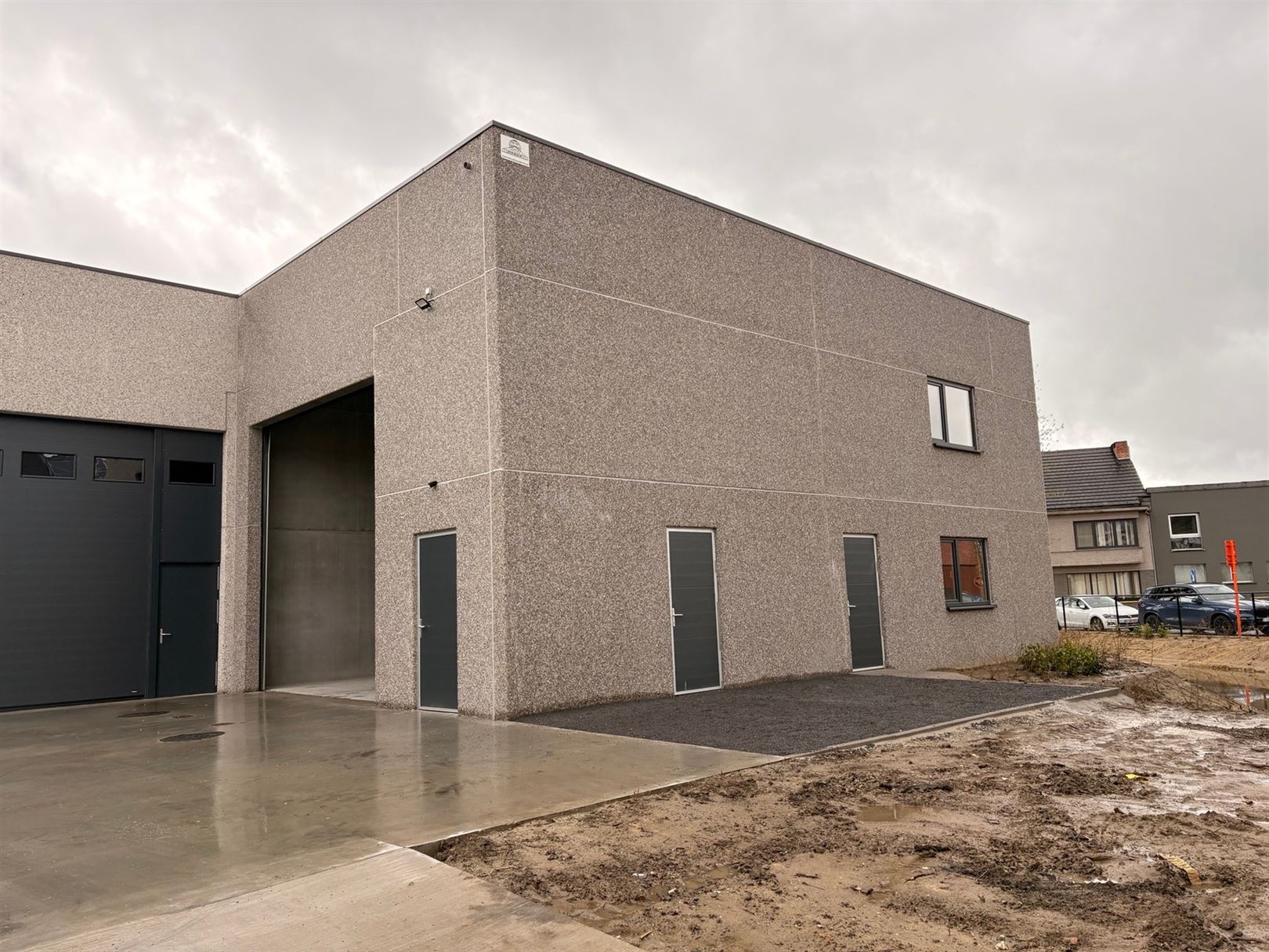 Commercial for rent in Dendermonde - photo 1