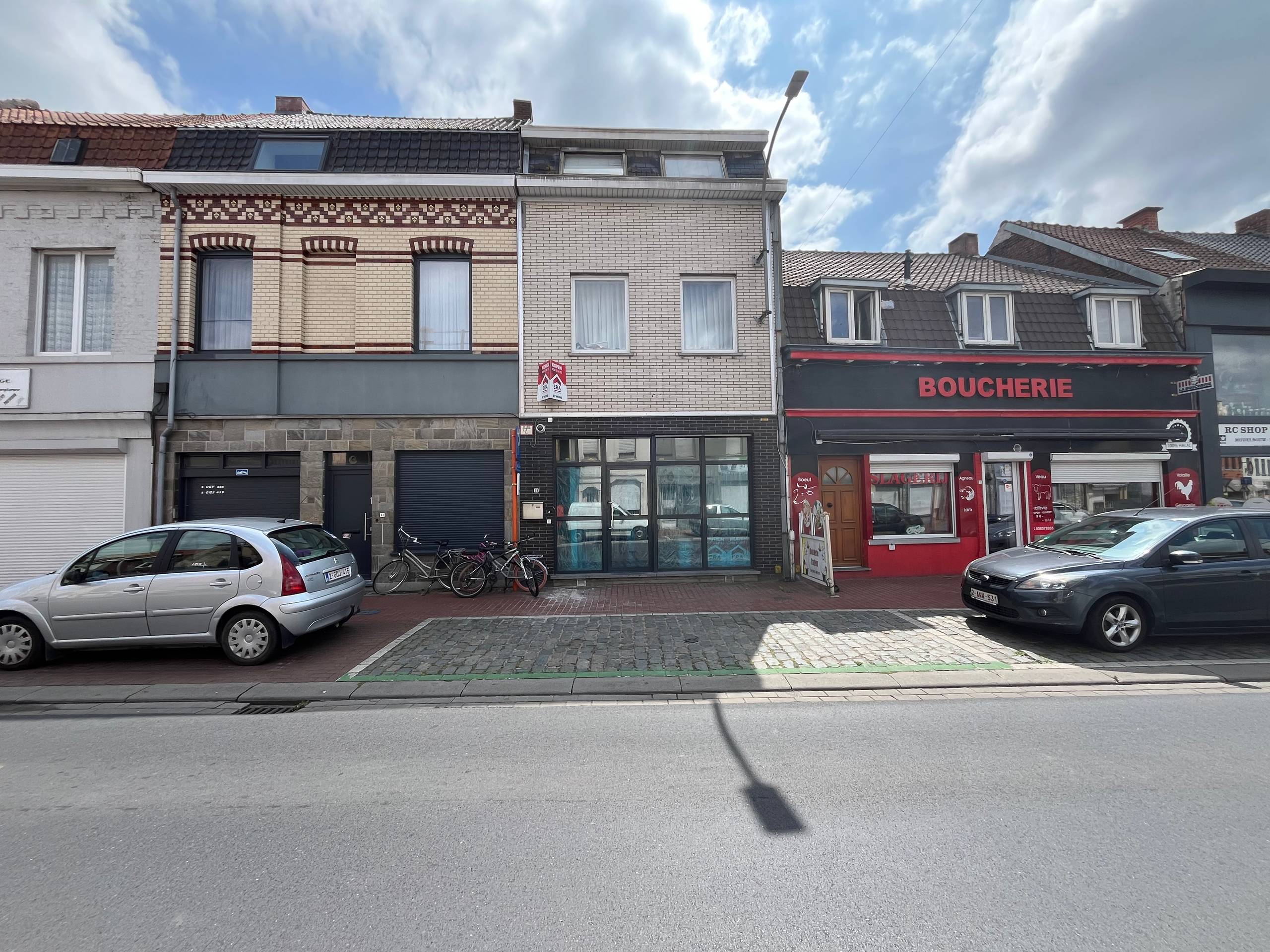 Commercial à vendre à Menin avec 4 chambres - photo 1