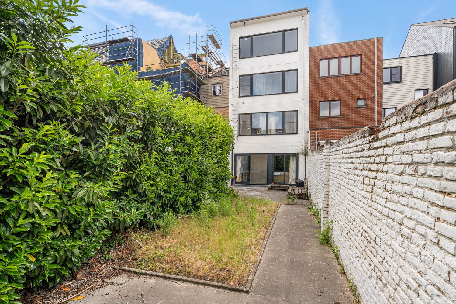 Gerenoveerd en energiezuinig appartement met 3 slaapkamers, 2 badkamers en een tuin nabij het station te centrum Leuven! - foto 4