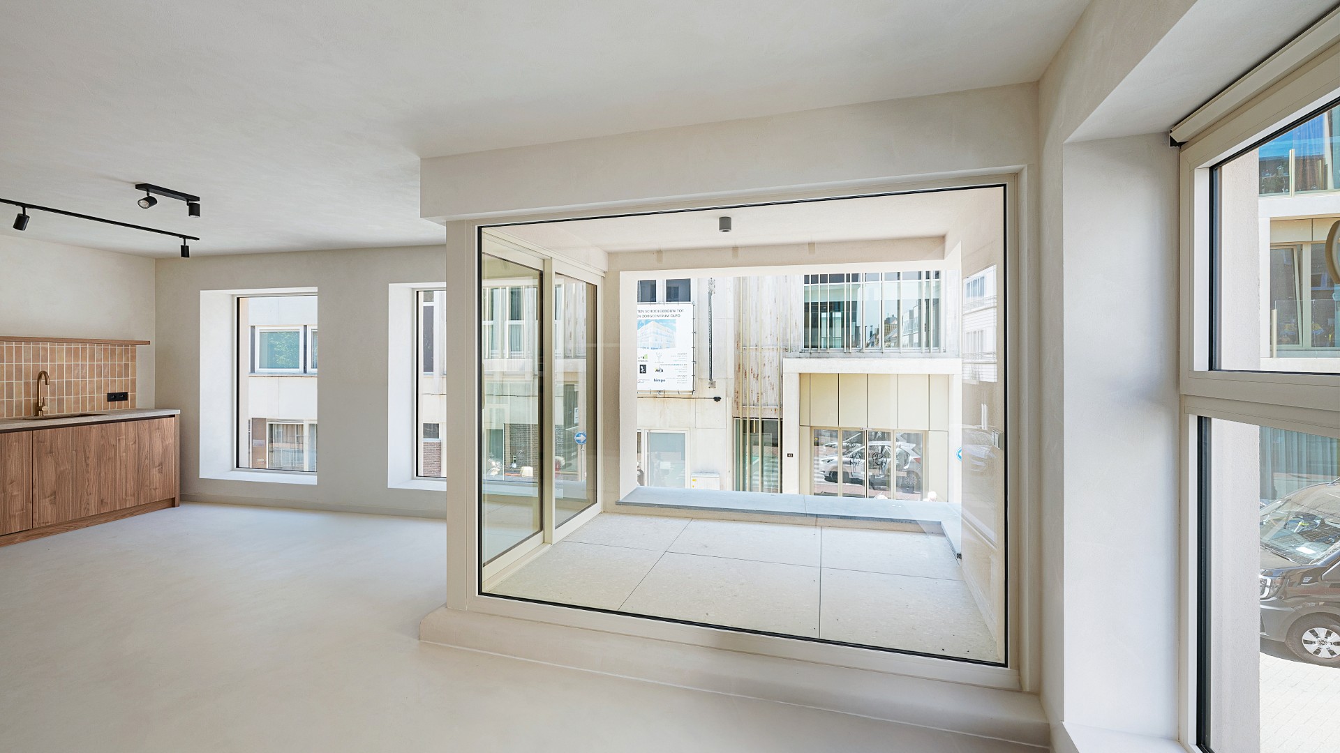 Stijlvol 3-slaapkamerappartement met terras en hoogwaardige afwerking gelegen op wandelafstand van de Zeedijk en het strand. - foto 5
