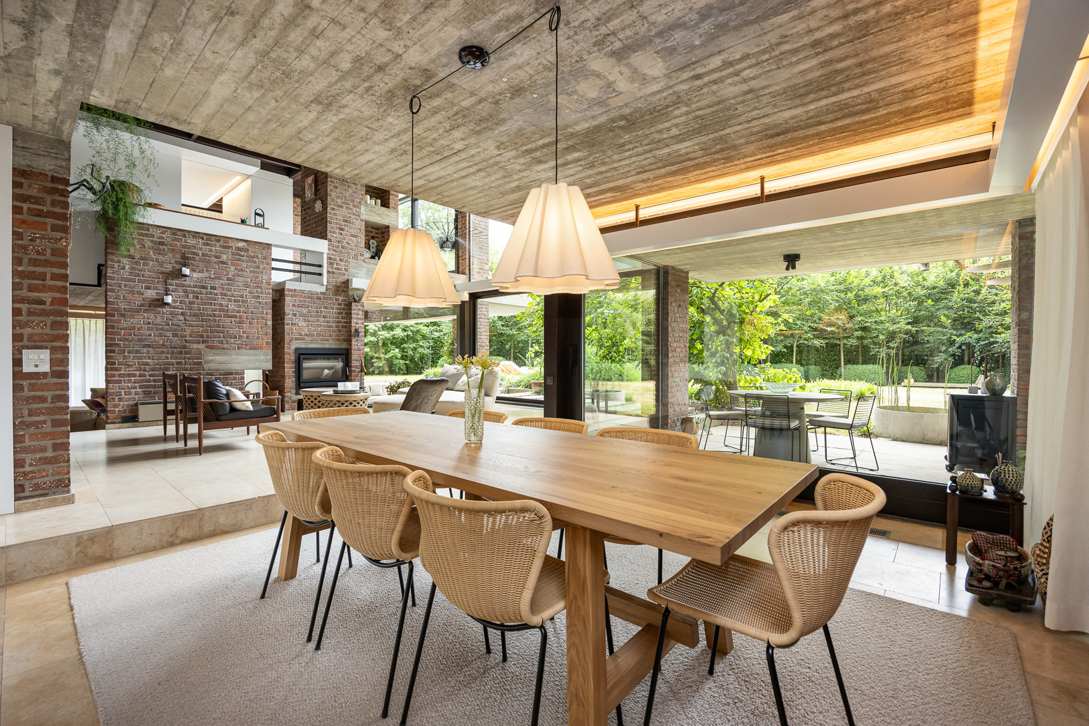Modernistische villa met 4 tot 5 slpks, tuin en zwembad - foto 4