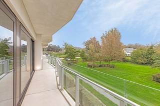 De Haan: Lichtrijke assistentiewoning met 1 slaapkamer te koop met openzicht op tuin.Deze nieuwbouw serviceflat is mooi gelegen in Vosseslag (De...