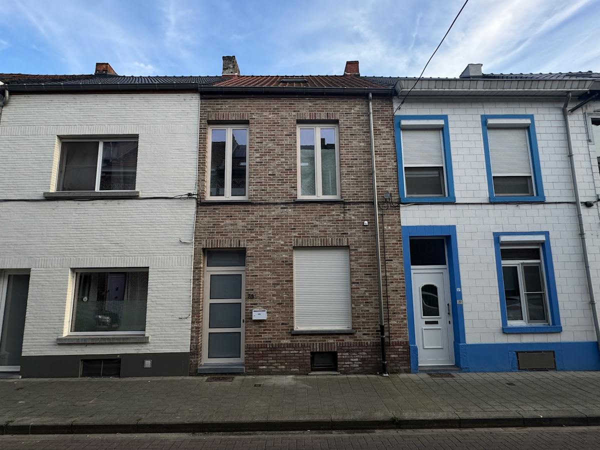Volledig gerenoveerde woning - instapklaar eind 2026 - foto 1
