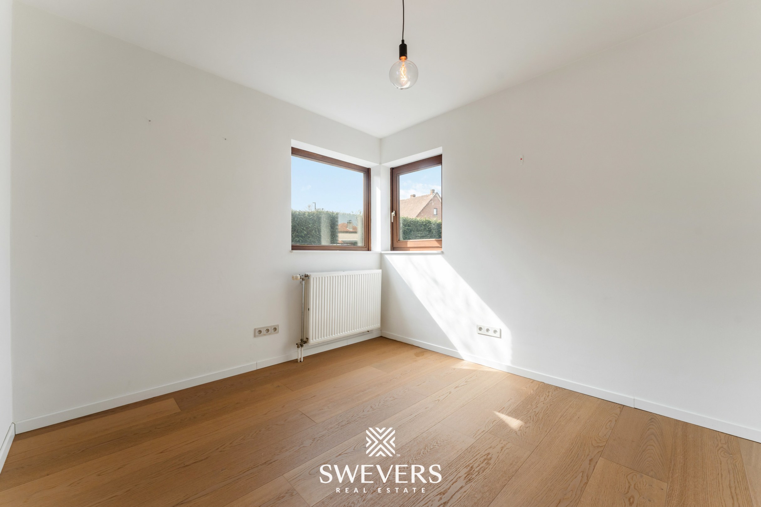 Zeer ruime woning met praktijkruimte op 28a 69ca in Heusden-Zolder - foto 5