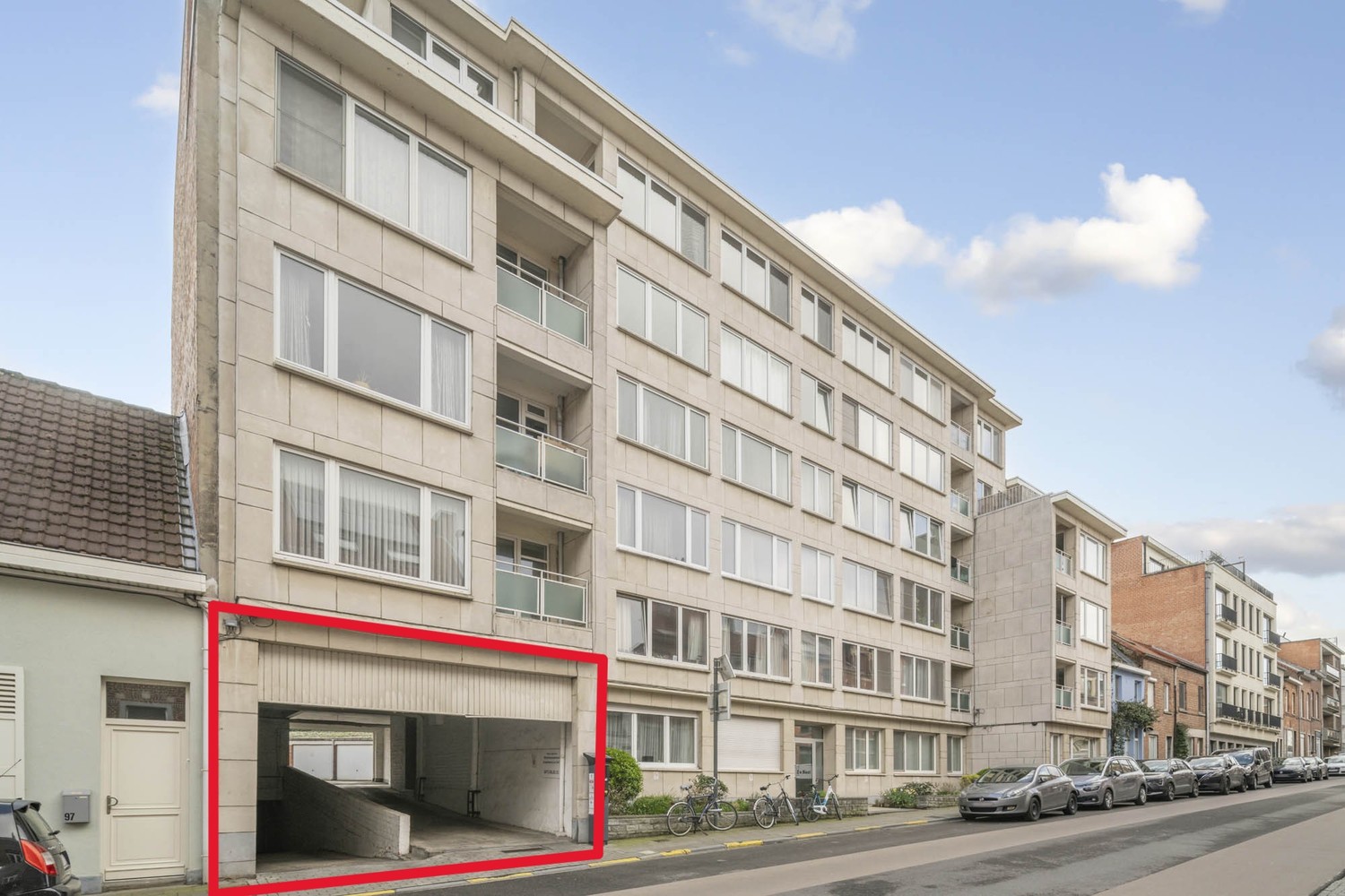 Gunstig gelegen privé garagebox (12m²) te Tervuursestraat 99 in Leuven - foto 3