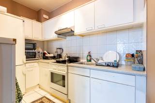 Graag stellen wij dit instapklaar 2 slaapkamer appartement te Borsbeek aan u voor!Het appartement bevindt zich op de eerste verdieping (geen lift)...