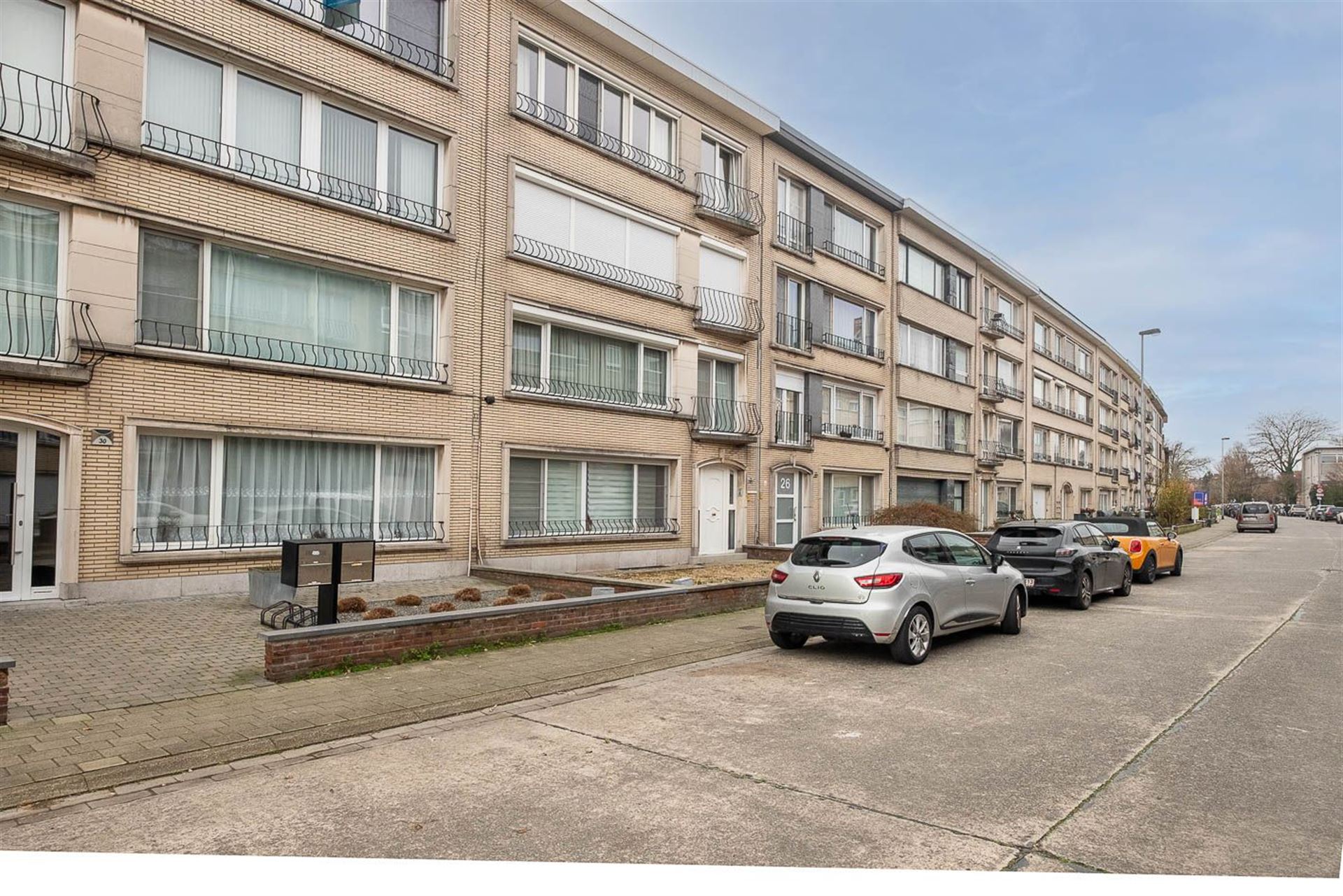 Apartment for sale in Deurne with 3 bedrooms - photo 3