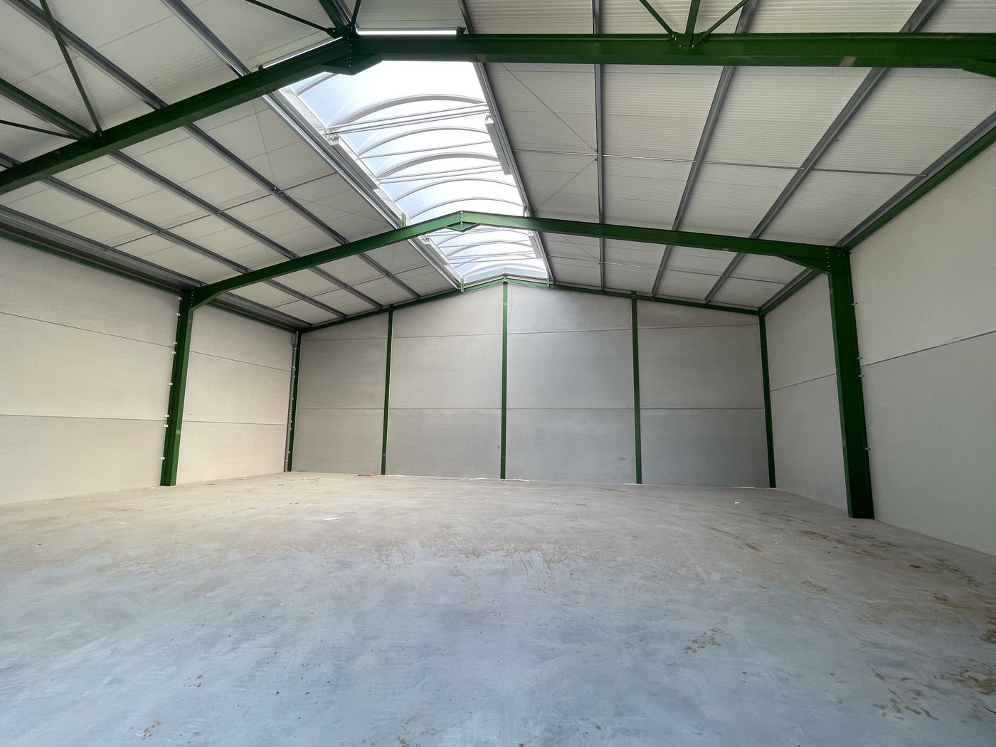 360 m² nieuwbouw KMO-unit vlak bij de E40 - foto 1