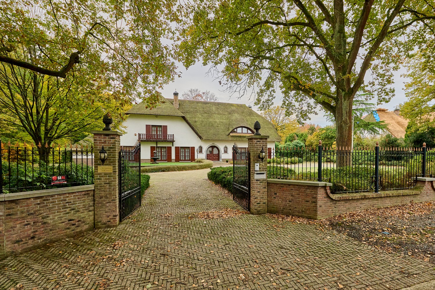 Exclusieve villa op toplocatie – een oase van rust en comfort nabij Maasmechelen en Genk - foto 4
