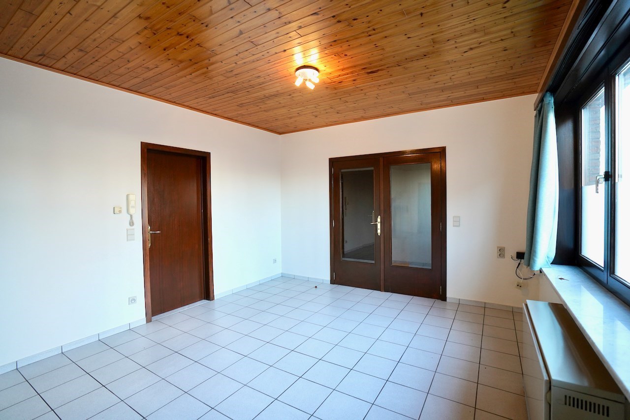 Gelijkvloers appartement met garage te Baarle/Drongen ! - foto 3