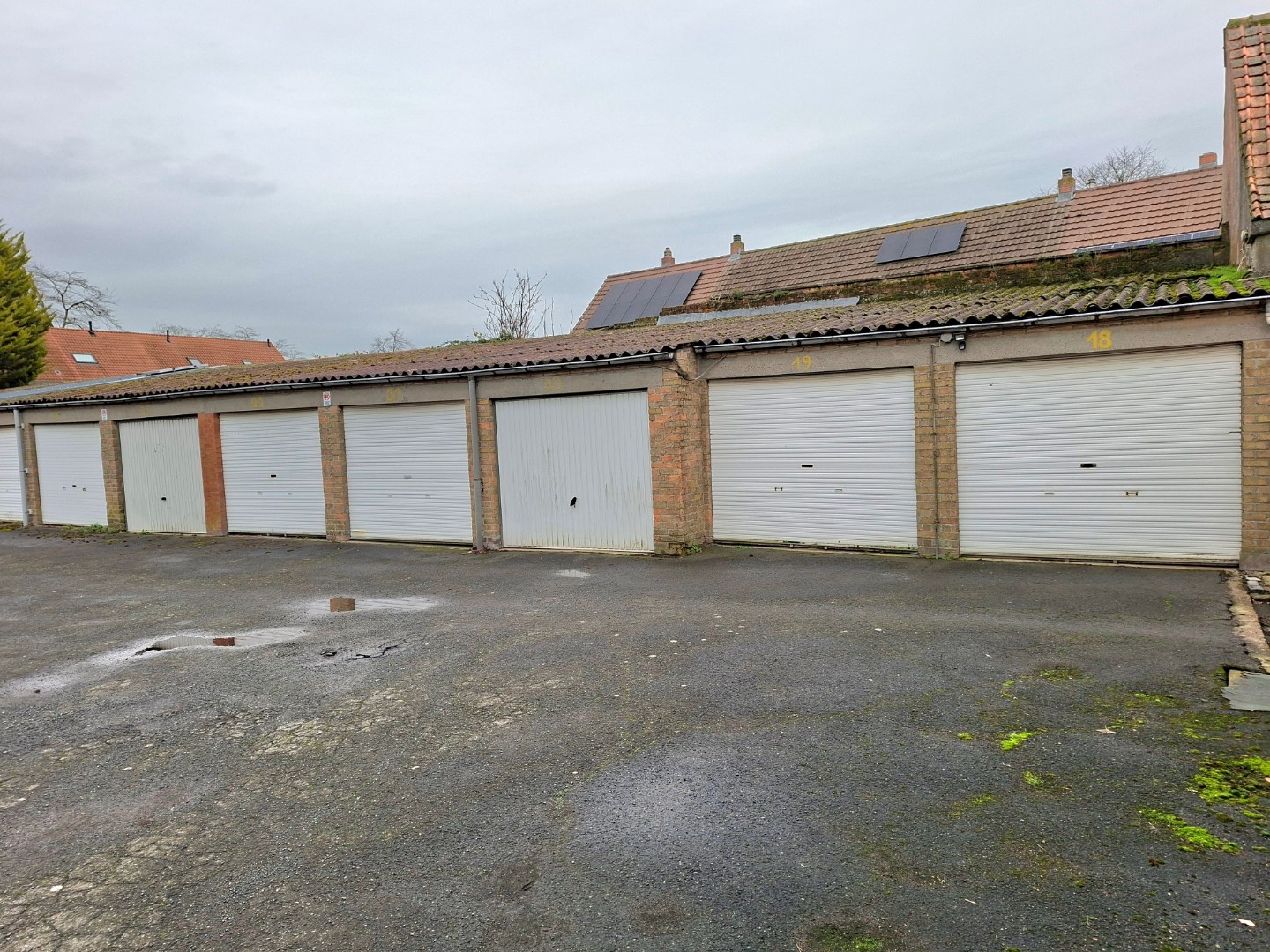 Garage for rent in Bruges - photo 3