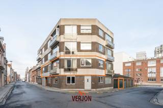 Kijkdag zaterdag 14/02 van 9u30 tot 10u30.Dit appartement geniet van een centrale ligging in Izegem nabij winkels, scholen, station, bakkers,...