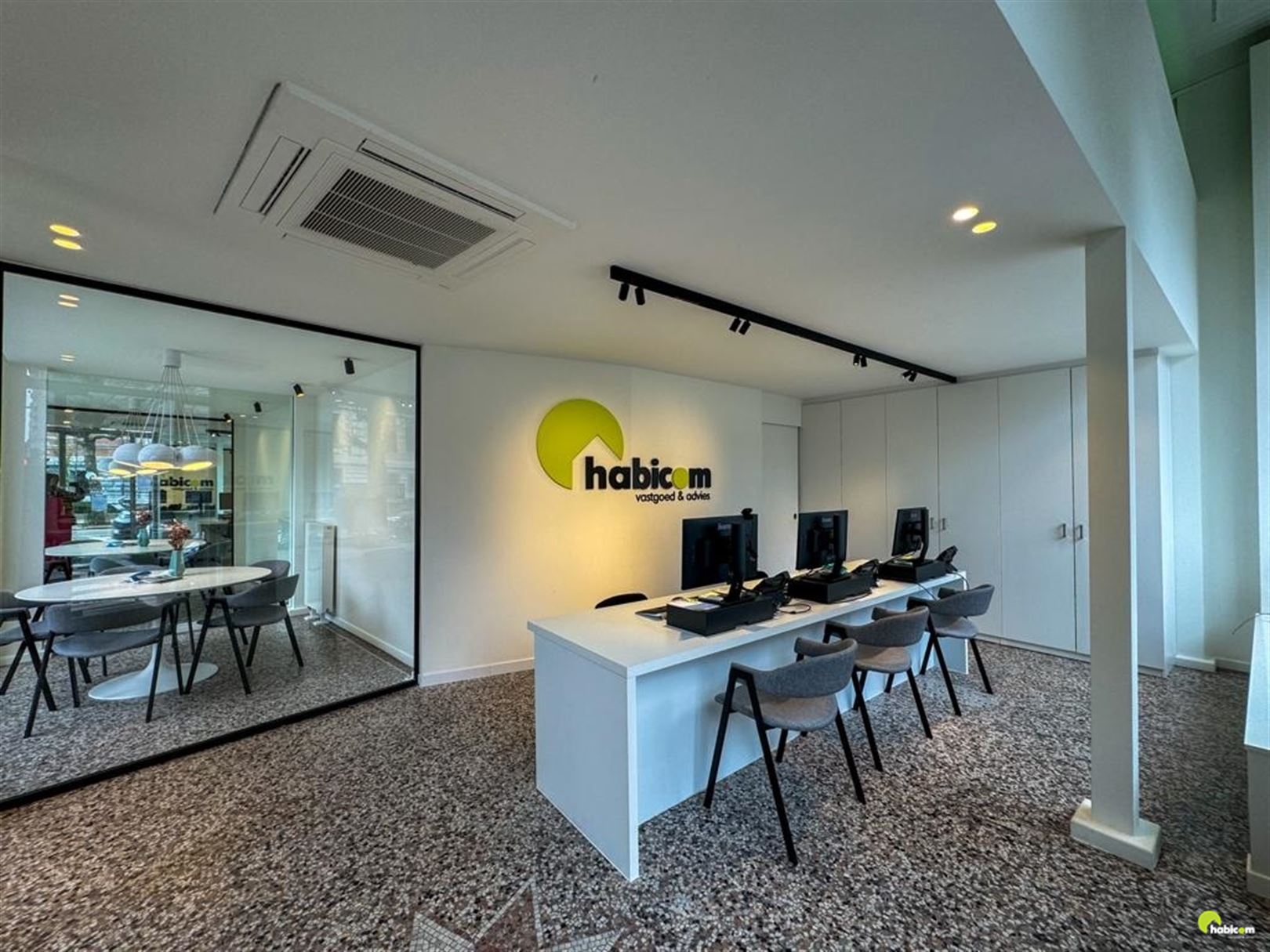 Commercieel Kantoor nabij het Oude Justitiepaleis te Antwerpen! - foto 1