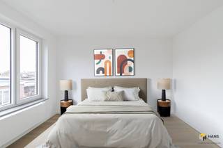 Jan Van Parijsstraat 3 (3e verd.) - Deurne Lichtrijk vernieuwbouwappartement (77 m²) met 2 slaapkamers en terras (3 m²) in Deurne. Je woont aan de...