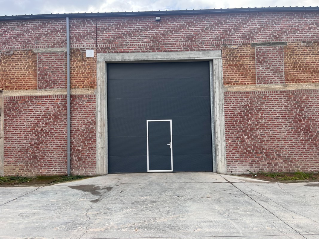 Magazijn van 268 m² groot te Roborst, Zwalm - foto 2