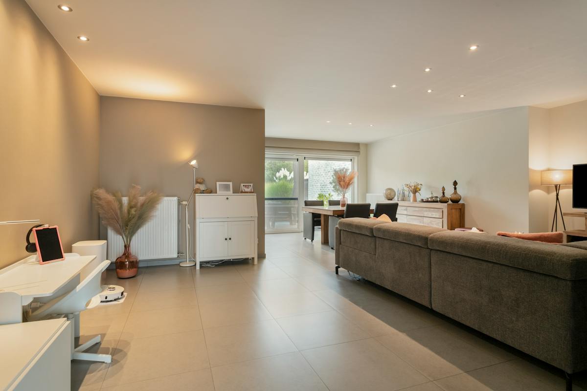 Maison spacieuse prête à emménager : 4 chambres, garage et grand jardin - photo 4