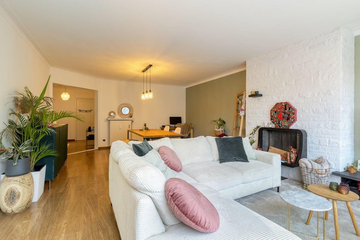 Lichtrijk appartement van ca. 105 m² te koop in Mortsel - foto 2