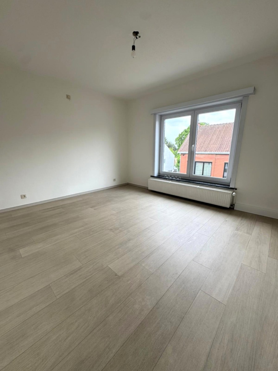 Apartment for rent in Aalst with 2 bedrooms - photo 4