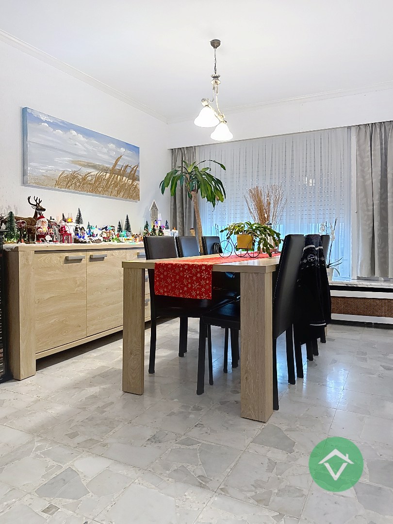 Woning met 4 slaapkamers en garage te Roeselare - foto 5