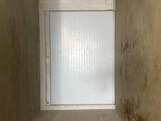 DE PANNE – GARAGE TE KOOP IN RESIDENTIE KURSAALZeer ruime, afgesloten garagebox te koop op slechts enkele meters van de zeedijk!Troeven: * Topligging...