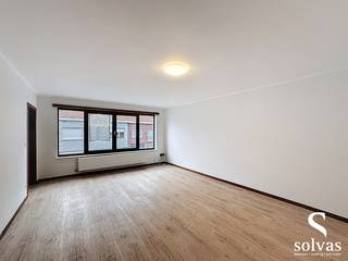 BEZOEKMOMENT volzet!Ontdek dit instapklare appartement van 97 m², gelegen op de eerste verdieping (geen lift), op een rustige locatie vlakbij het...
