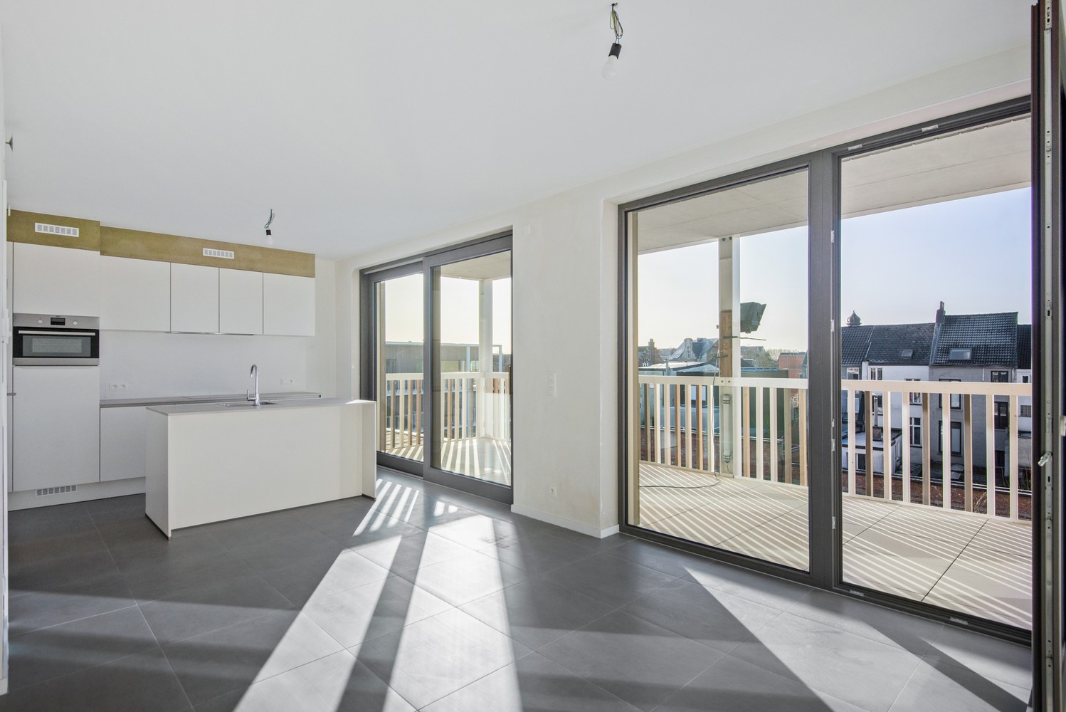 Ruim 1-slaapkamerappartement met groot terras op de derde verdieping – De Lesselier - foto 5