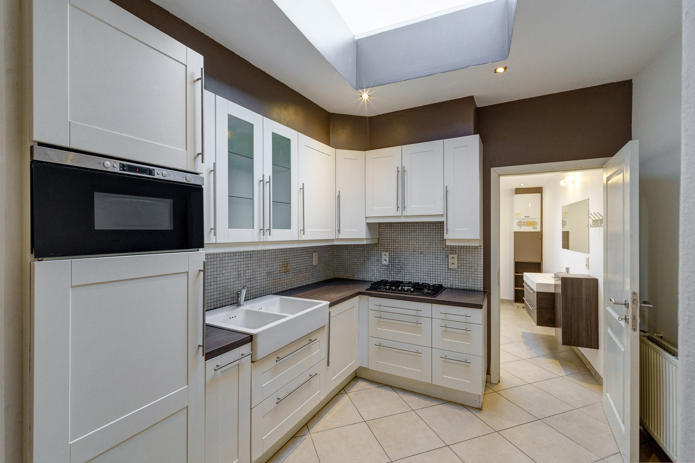 Instapklare woning met 2 SLPK in het centrum van Herentals - foto 5