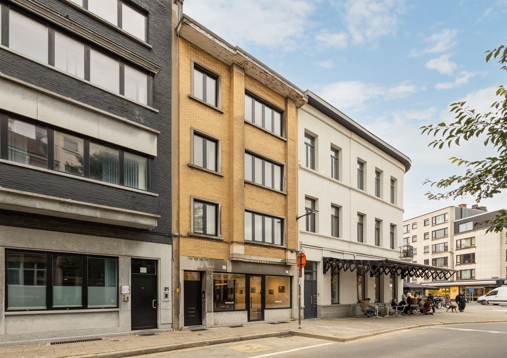 NIEUWE OPBRENGSTEIGENDOM! PERFECT GERENOVEERD 2024! HANDEL + 1E V + 2E/3E V DUPLEX - foto 1