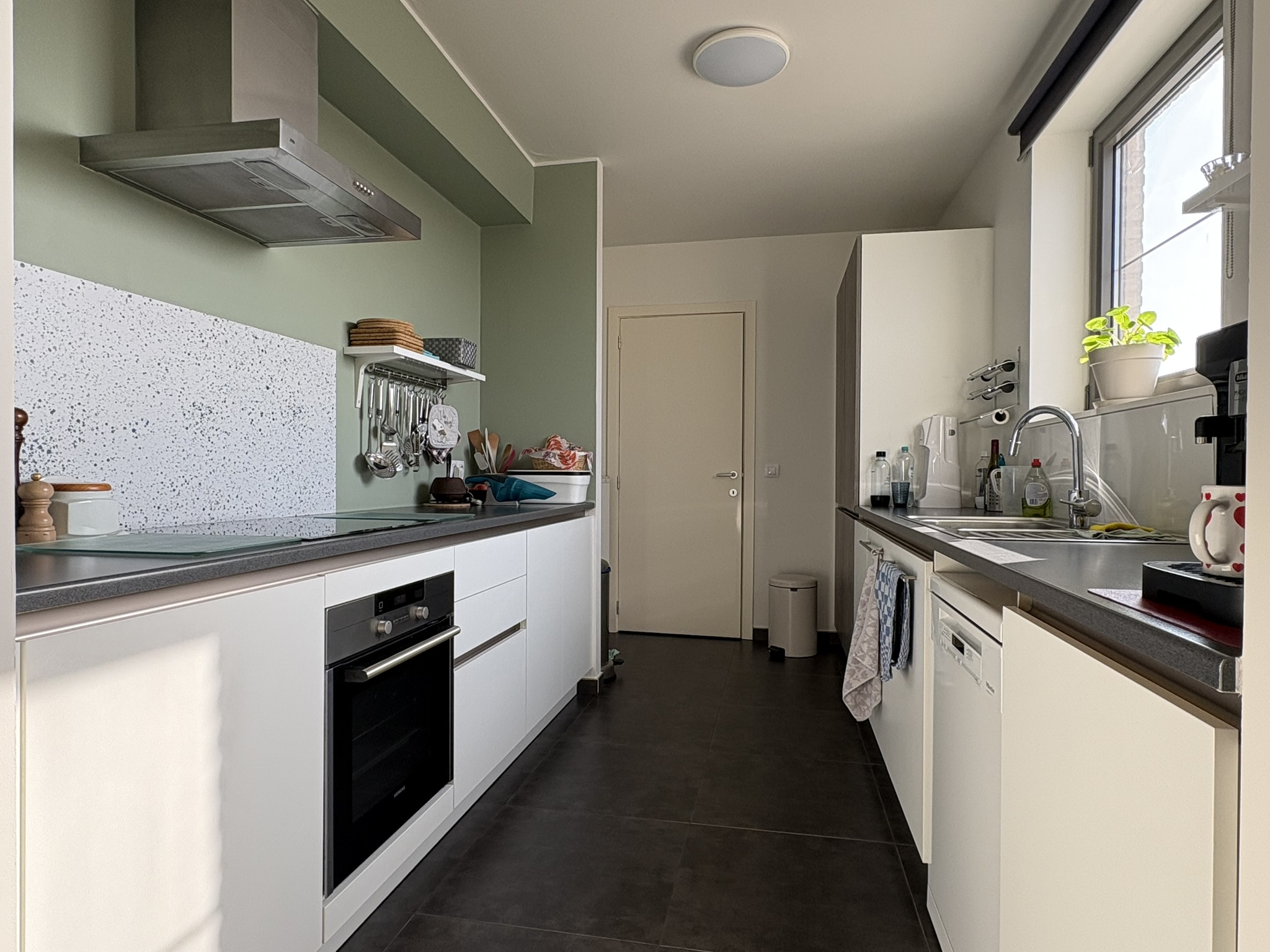 Centraal gelegen ruim appartement - foto 4