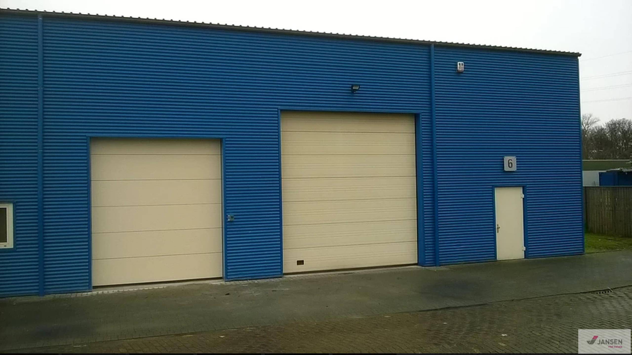 BEDRIJFSGEBOUW VAN 120M²  - foto 3
