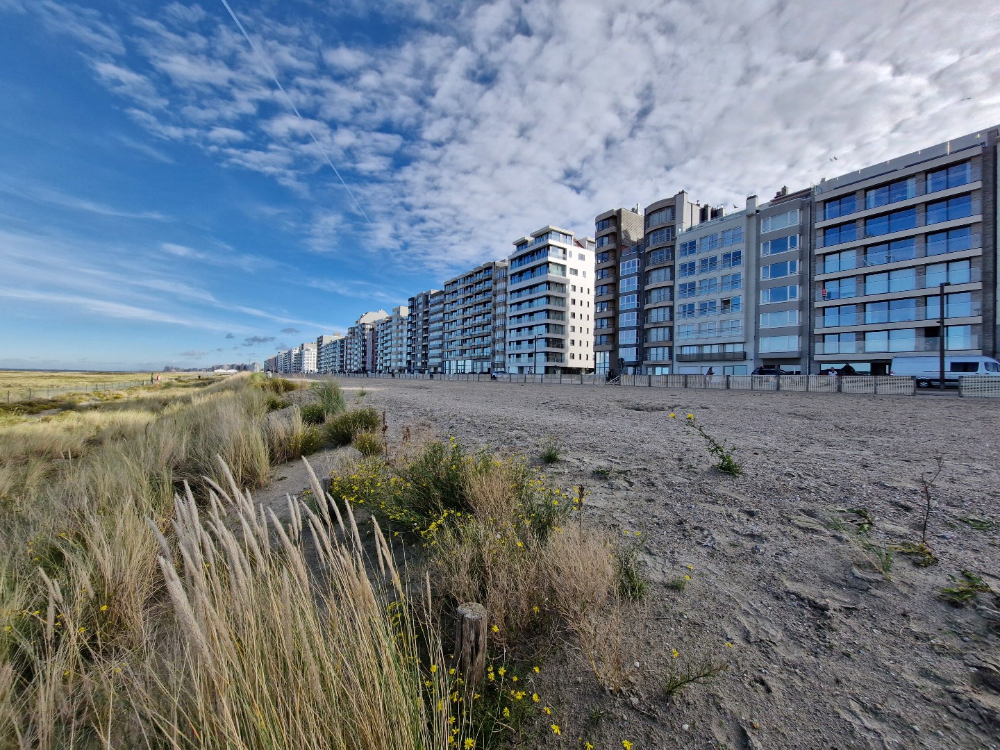 Magnifique appartement d'une chambre, situé à l'arrière du Zeedijk à Heist. - photo 1