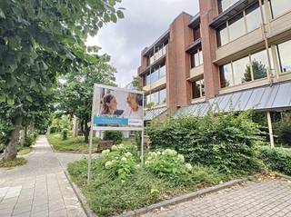 Zorgkamer te koop in woonzorgcampus “Les Pléiades” te  Sint-Lambrechts-Woluwe.Ideaal als investering, geen jaarlijkse kosten en ook geen kadastraal...