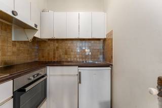 De studio is gelegen op het eerste verdiep van de residentie Maritime en heeft mooi zicht op het ruime strand van Zeebrugge.<br />De studio bestaat uit een inkomhal, living met grote schuifraam naar het terras, ingerichte keuken met de nodige toestellen en een badkamer voorzien van ligbad, lavabo en toilet. Op heden is de studio verhuurd op jaarbasis. In de residentie is een gemeenschappelijke fietsenstalling aanwezig.