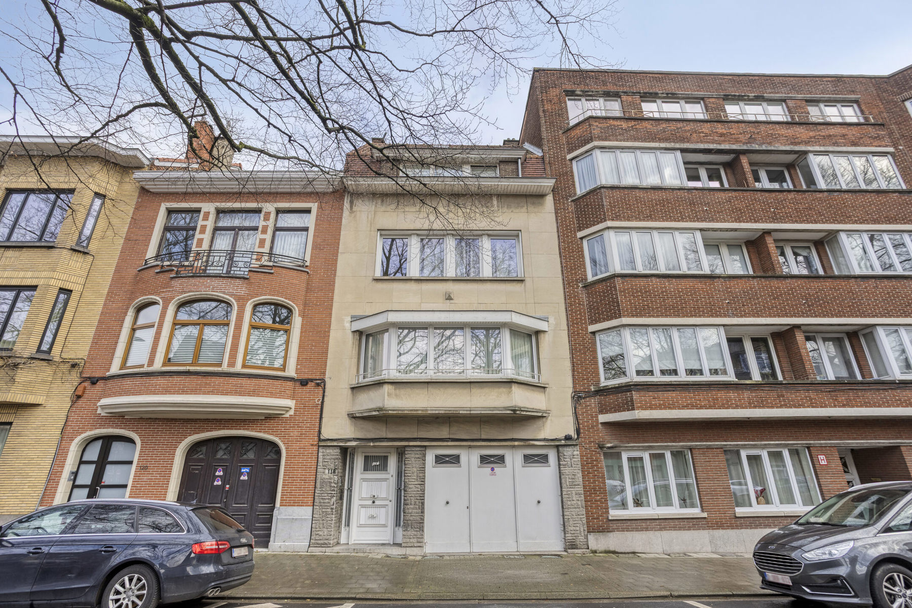 Woning met 7 slaapkamers, 2 badkamers, tuin & garage - foto 1