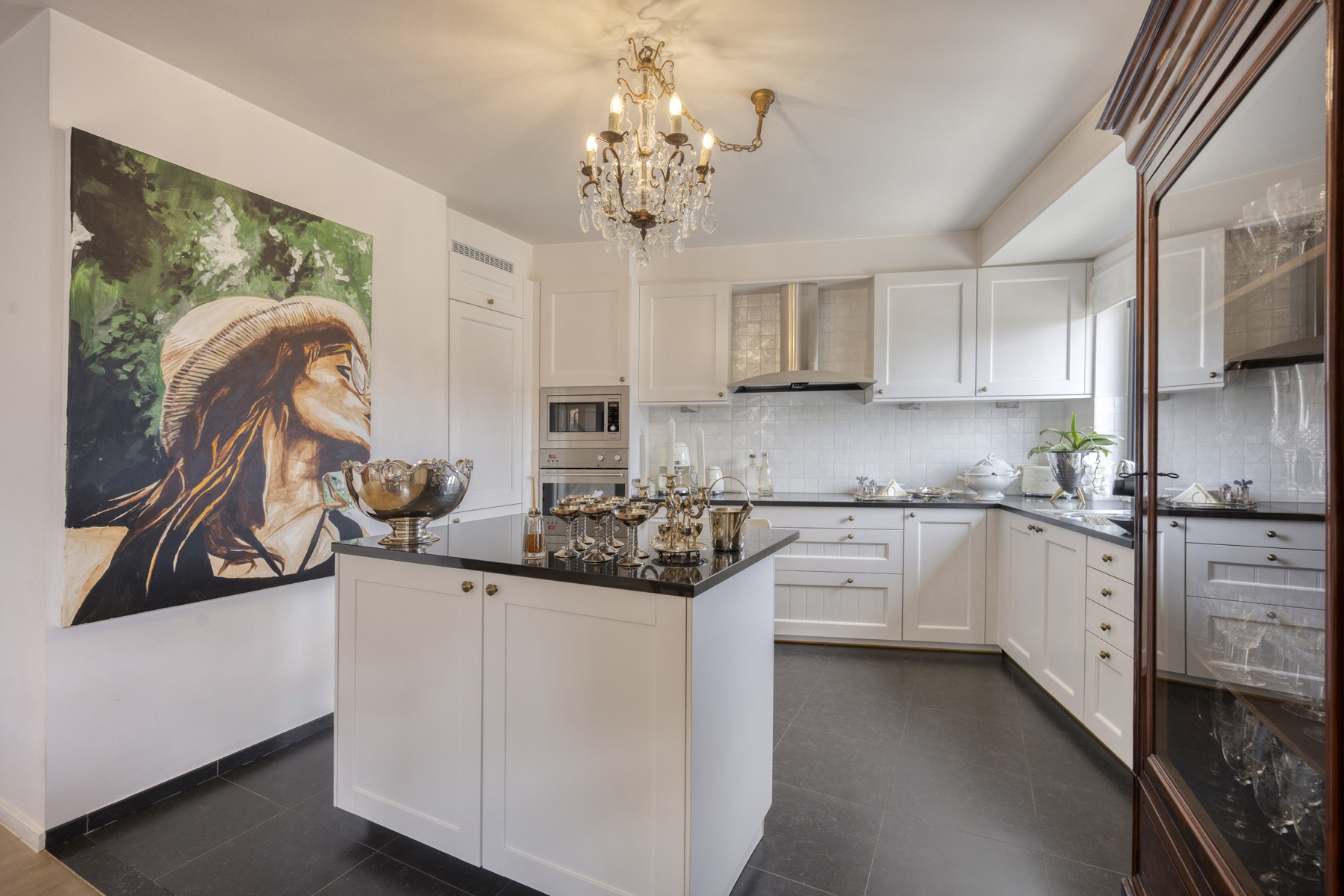 Luxueus en ruim 4 slaapkamerappartement op centrale ligging - foto 5