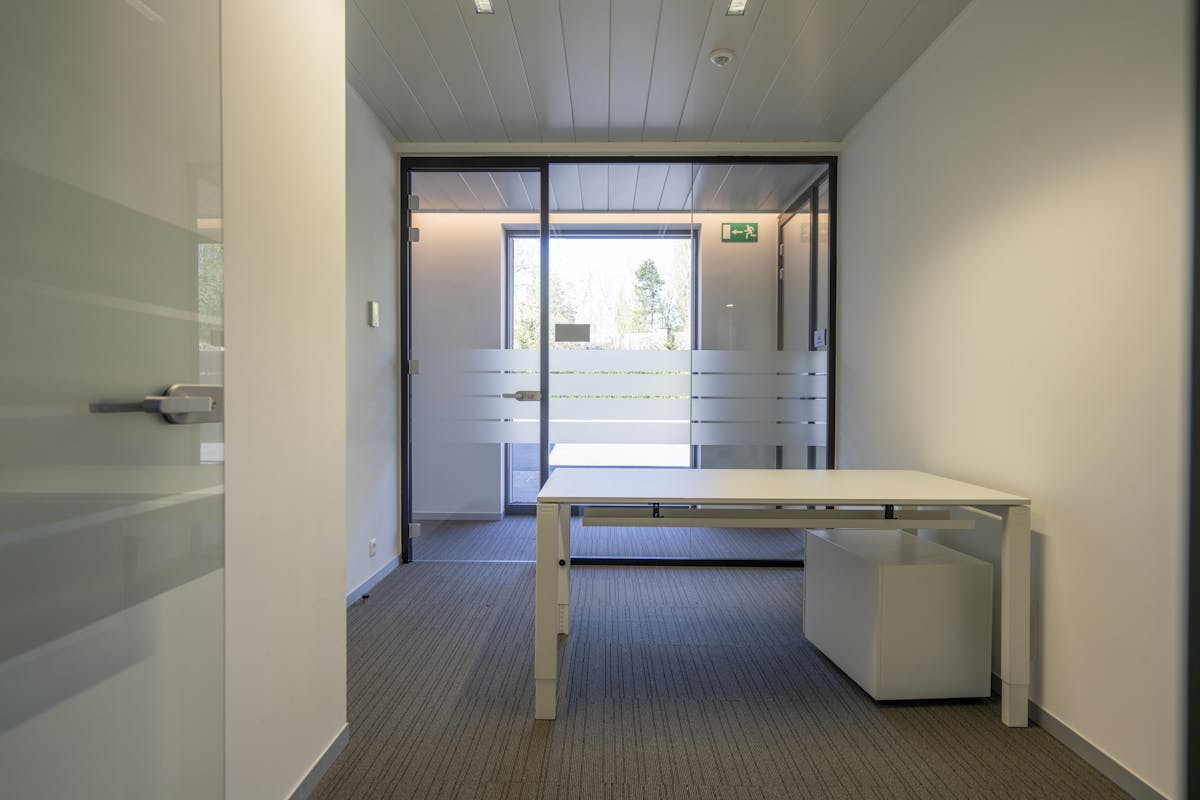 Prachtig kantoorgebouw op centrale ligging te Izegem. - foto 5