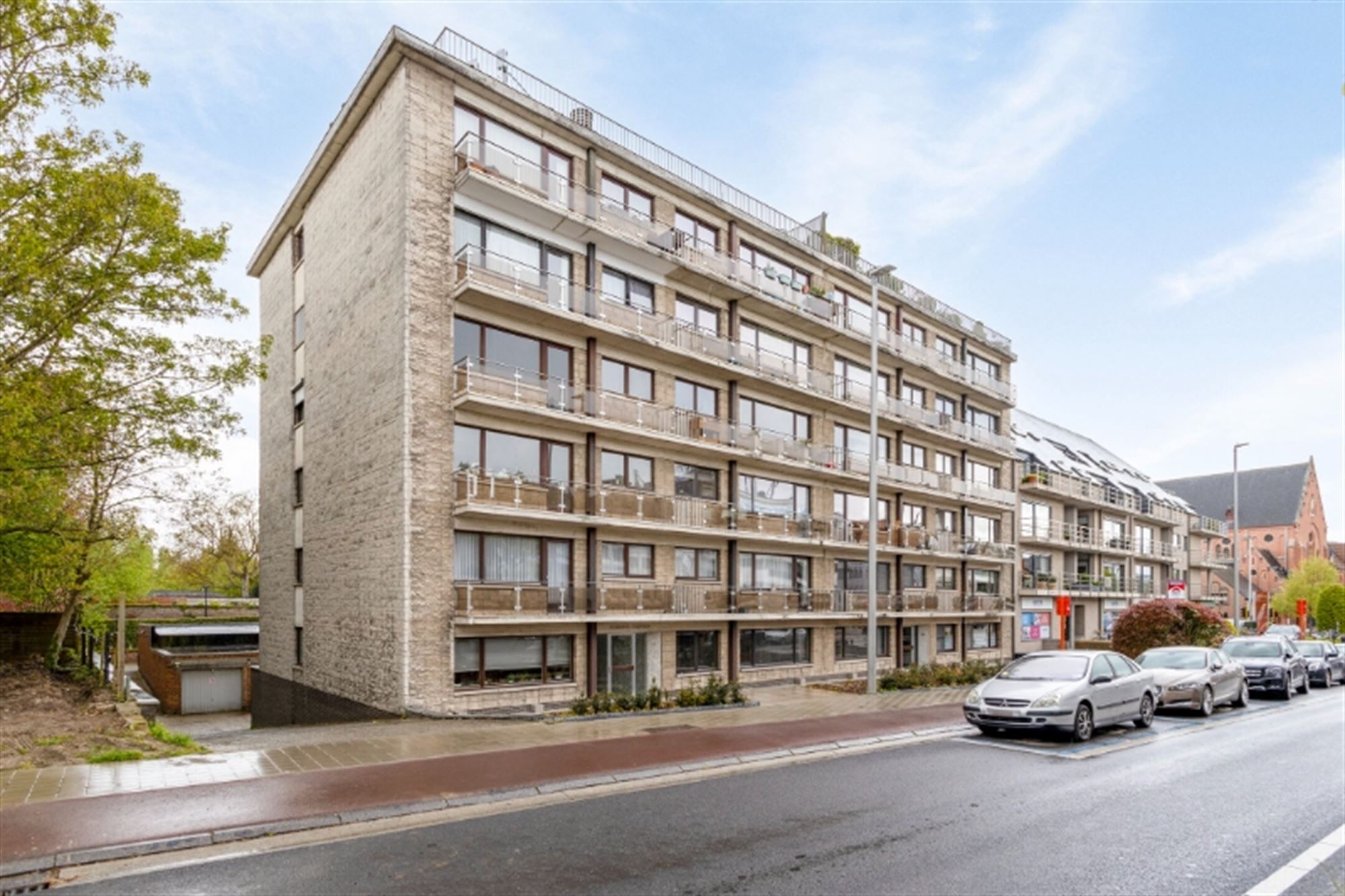 Ruim 3 slp appartement met garage - foto 2