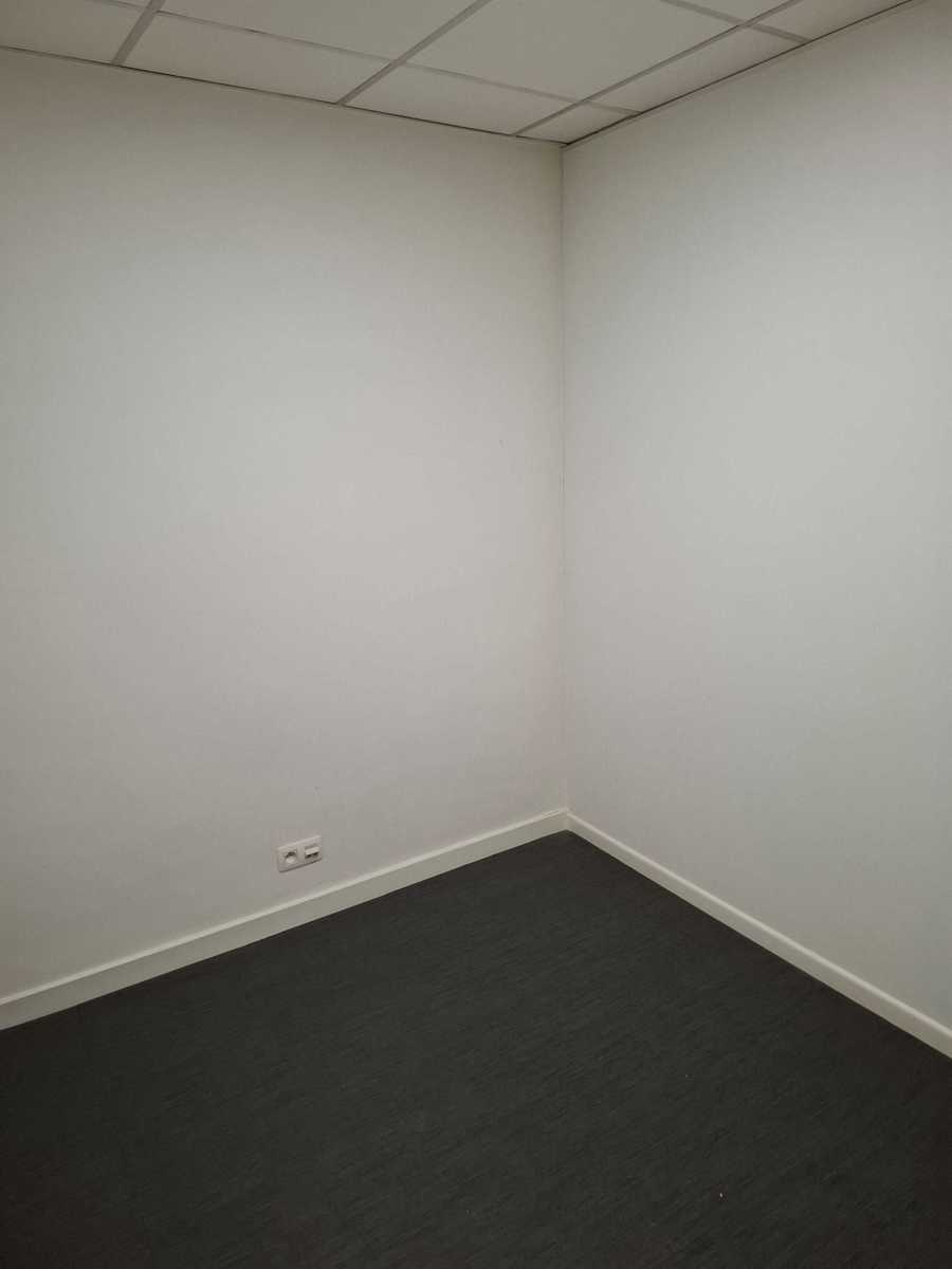 Commercial for rent in Geel - photo 4