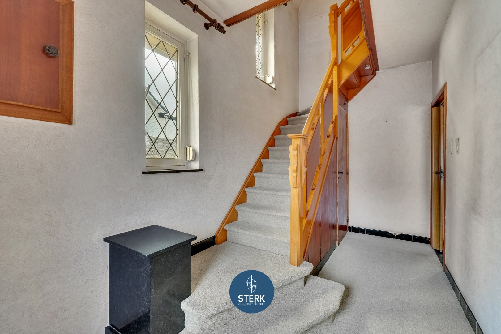 OP TE KNAPPEN GEZINSWONING OP EEN GUNSTIGE LOCATIE TE REKEM ! - foto 5