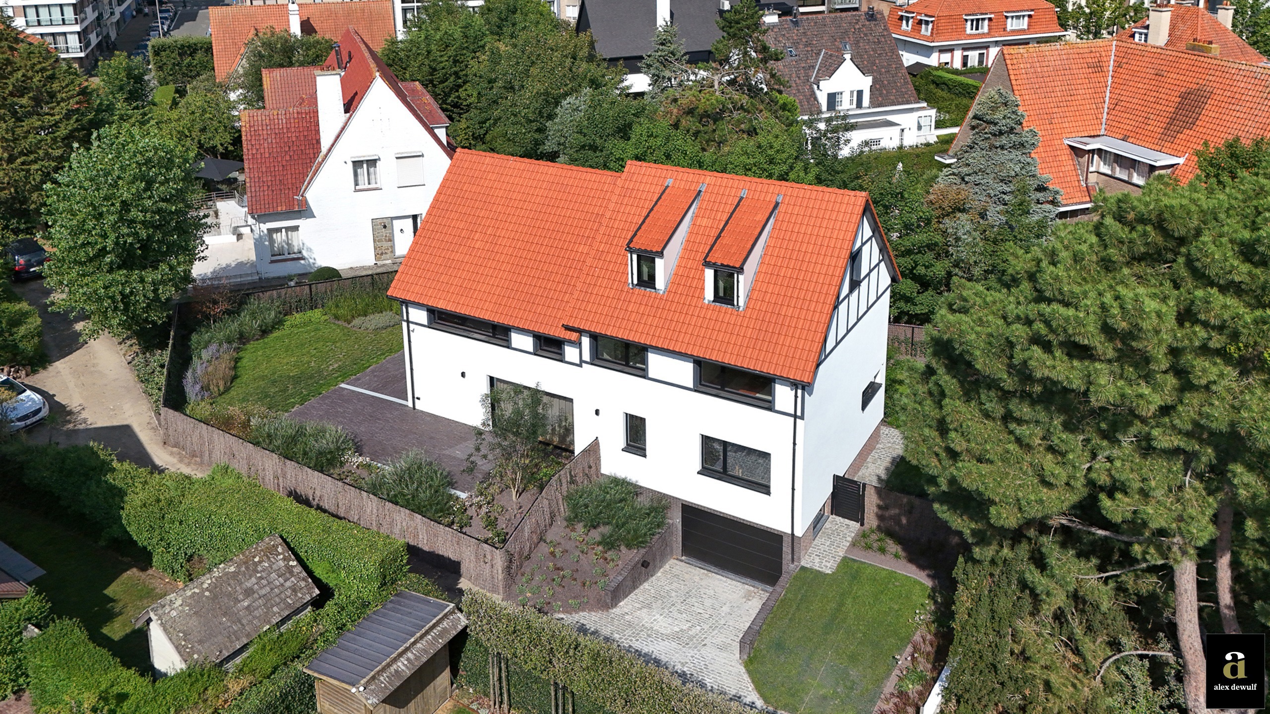 Ruime, gerenoveerde villa in het Tennispad te Zoute (5 slpk) - foto 5