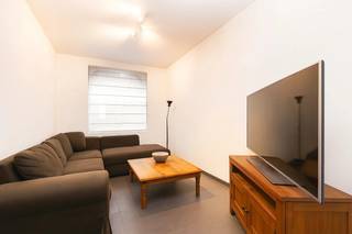 Deze OP TE FRISSEN woning (RENOVATIE 2013) bevindt zich in de gezellige stad Tielt, aan de Plantinstraat 3, en biedt een ideaal thuis op een...