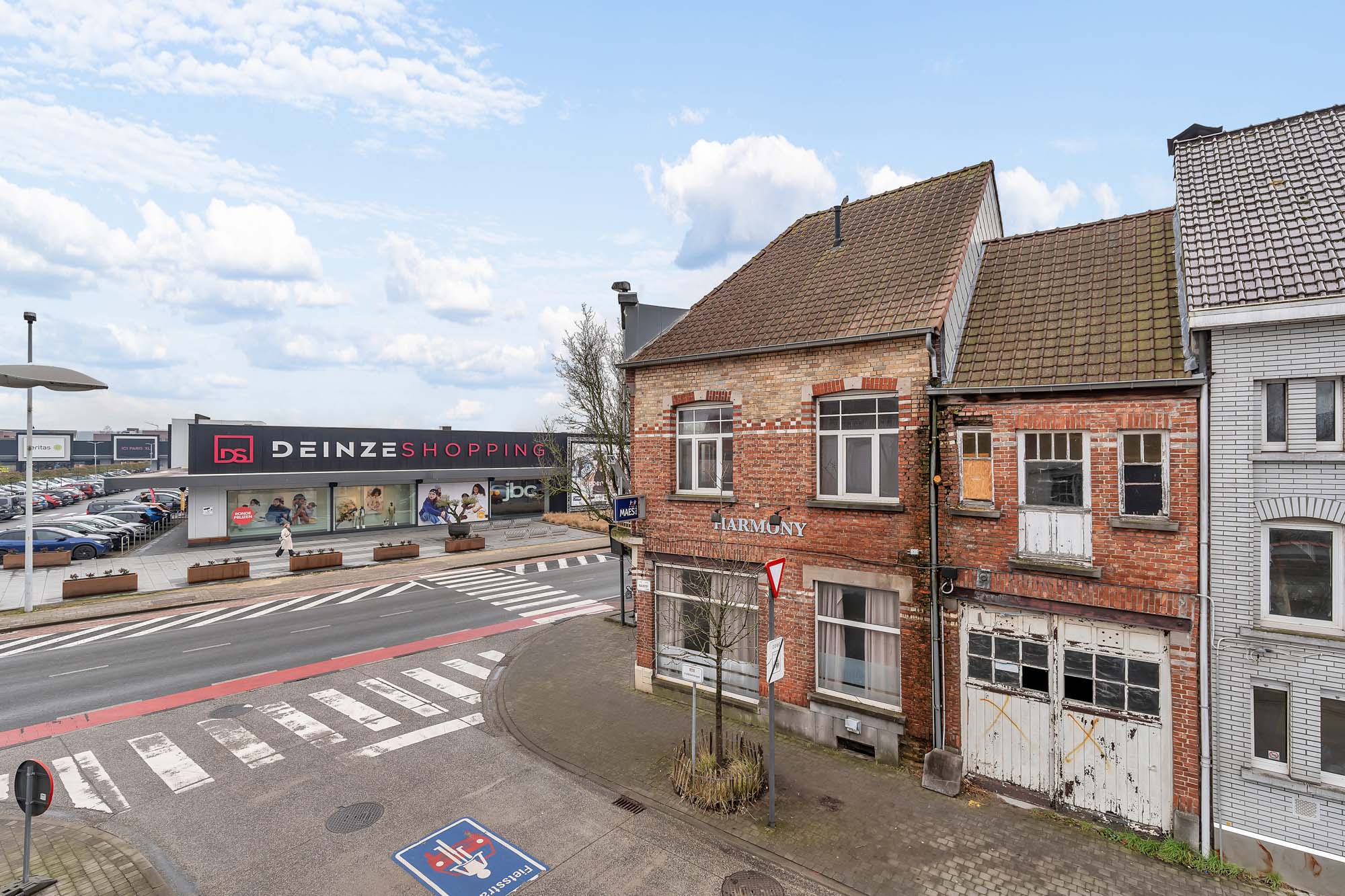 Volledig te renoveren handelspand met woonst op toplocatie - foto 2