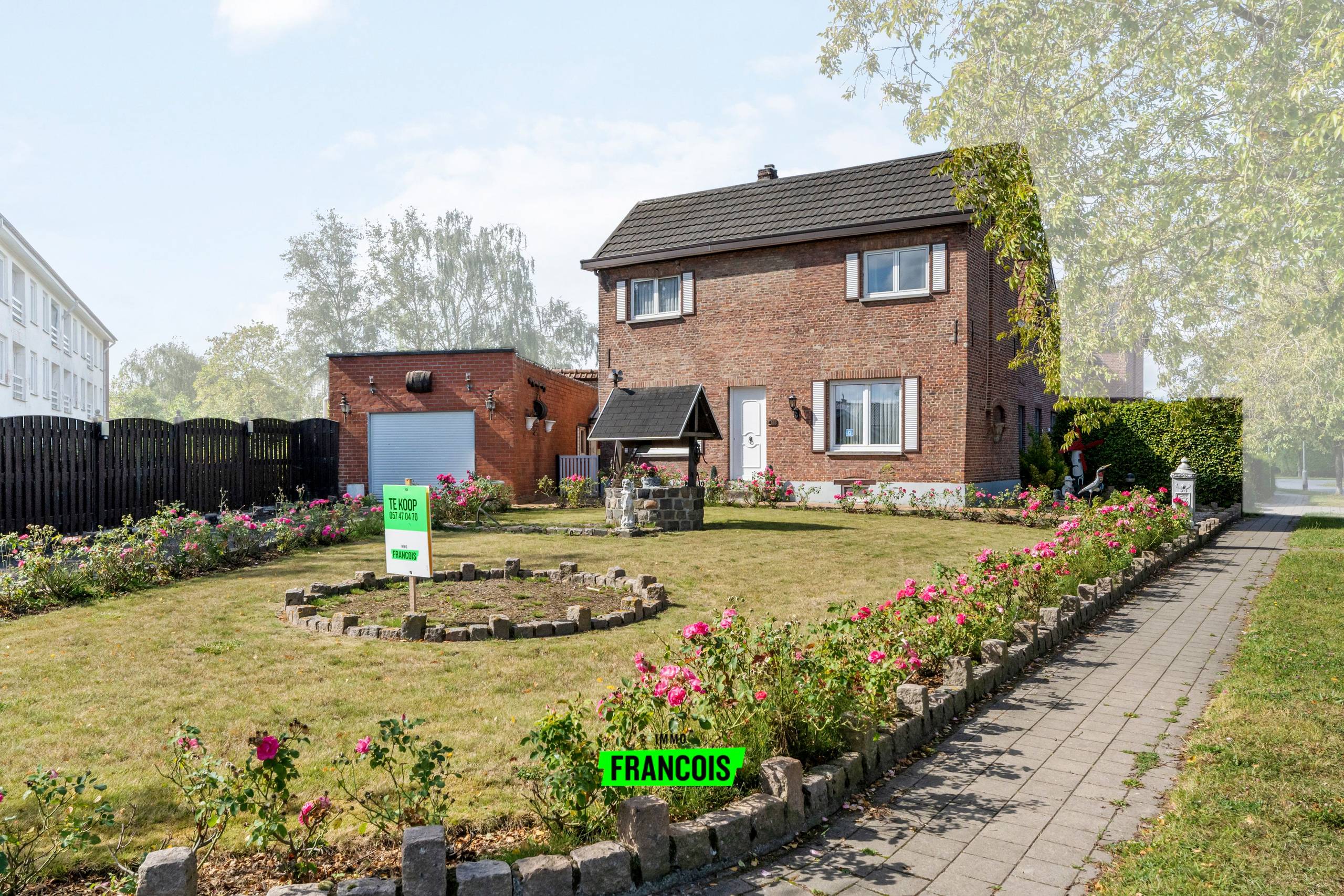 Te renoveren woning in een rustige woonwijk en nabij het centrum van Ieper - foto 2