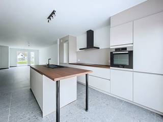 LIGGING: Met trots presenteren wij deze 2 nieuwbouwwoningen die individueel te huur zijn. Deze woningen zijn gelegen in de Hoekestraat 84 en 84A...