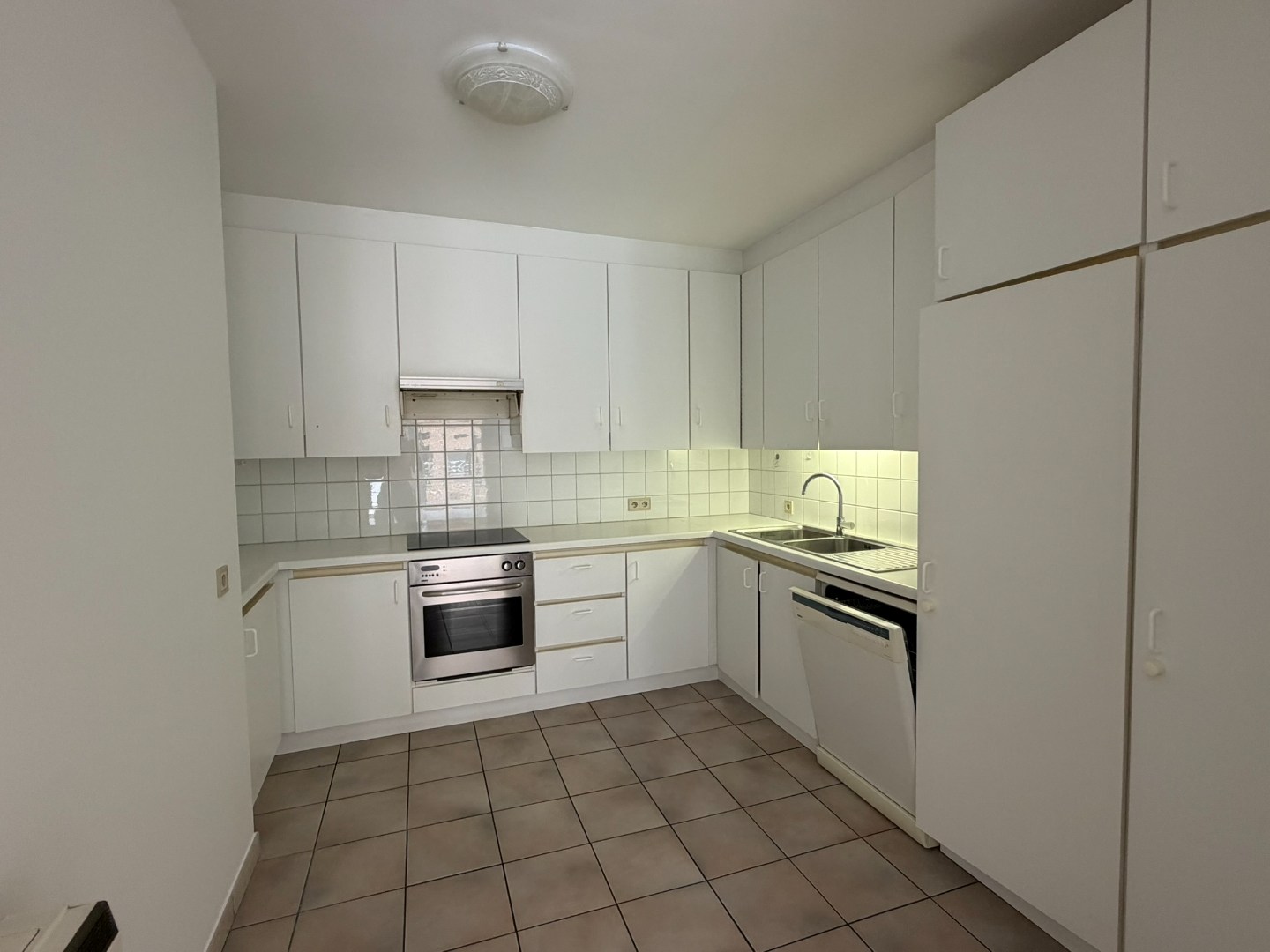 Apartment with 2 bedrooms in the center of Halle. - photo 4