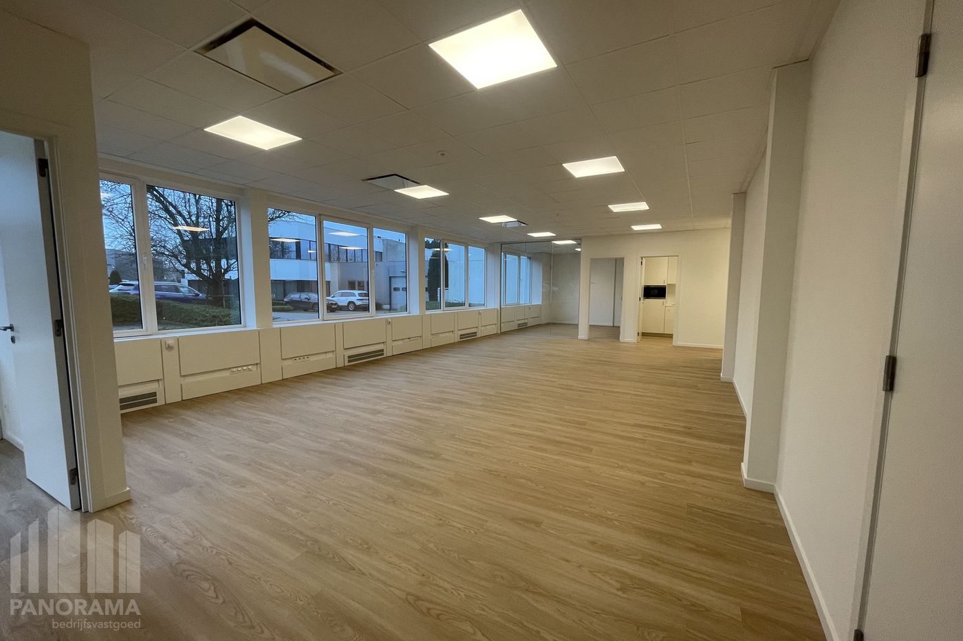 Kantoren met visibiliteit vanaf R0 - foto 4