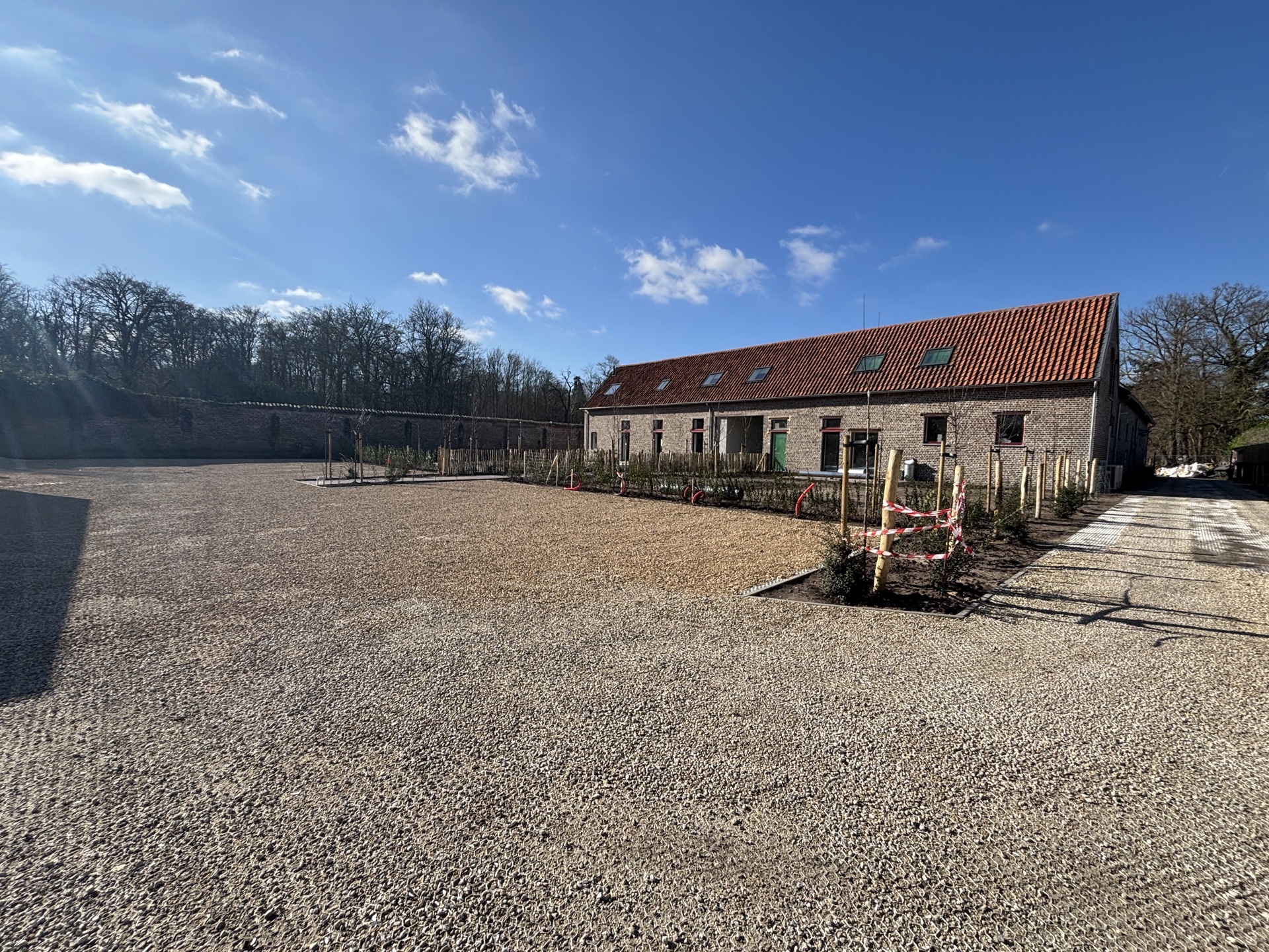 Uniek kantoor op historische site in Zwijnaarde - foto 4