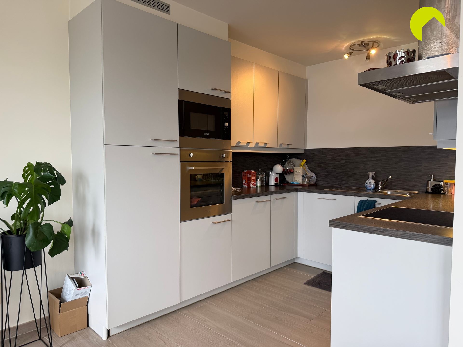 Instapklaar 2slk appartement van 96 m² met een zonnig terras. - foto 4