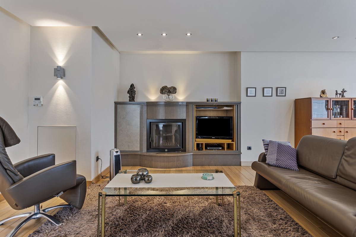 Uitzonderlijke eigendom: woonst met loods op toplocatie - foto 4