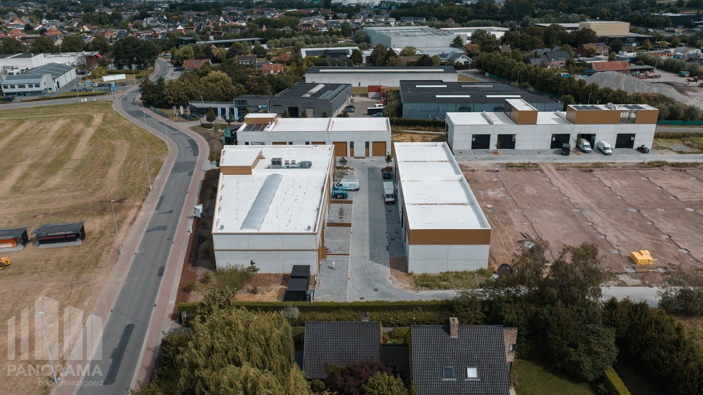 Instapklare KMO-unit 307 m² te koop - bedrijvenpark "Hexahub" nabij E403 - foto 4